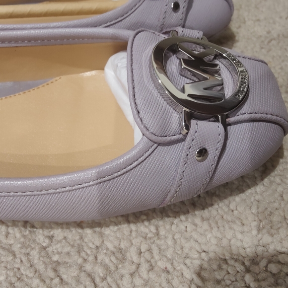 Michael Kors - Picture 5 of 6